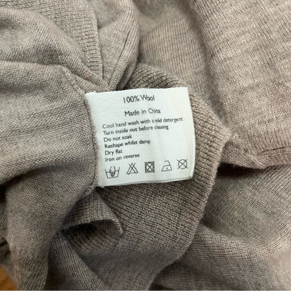 Aubin & Wills Wool Sleek Turtleneck Sweater - Picture 6 of 11